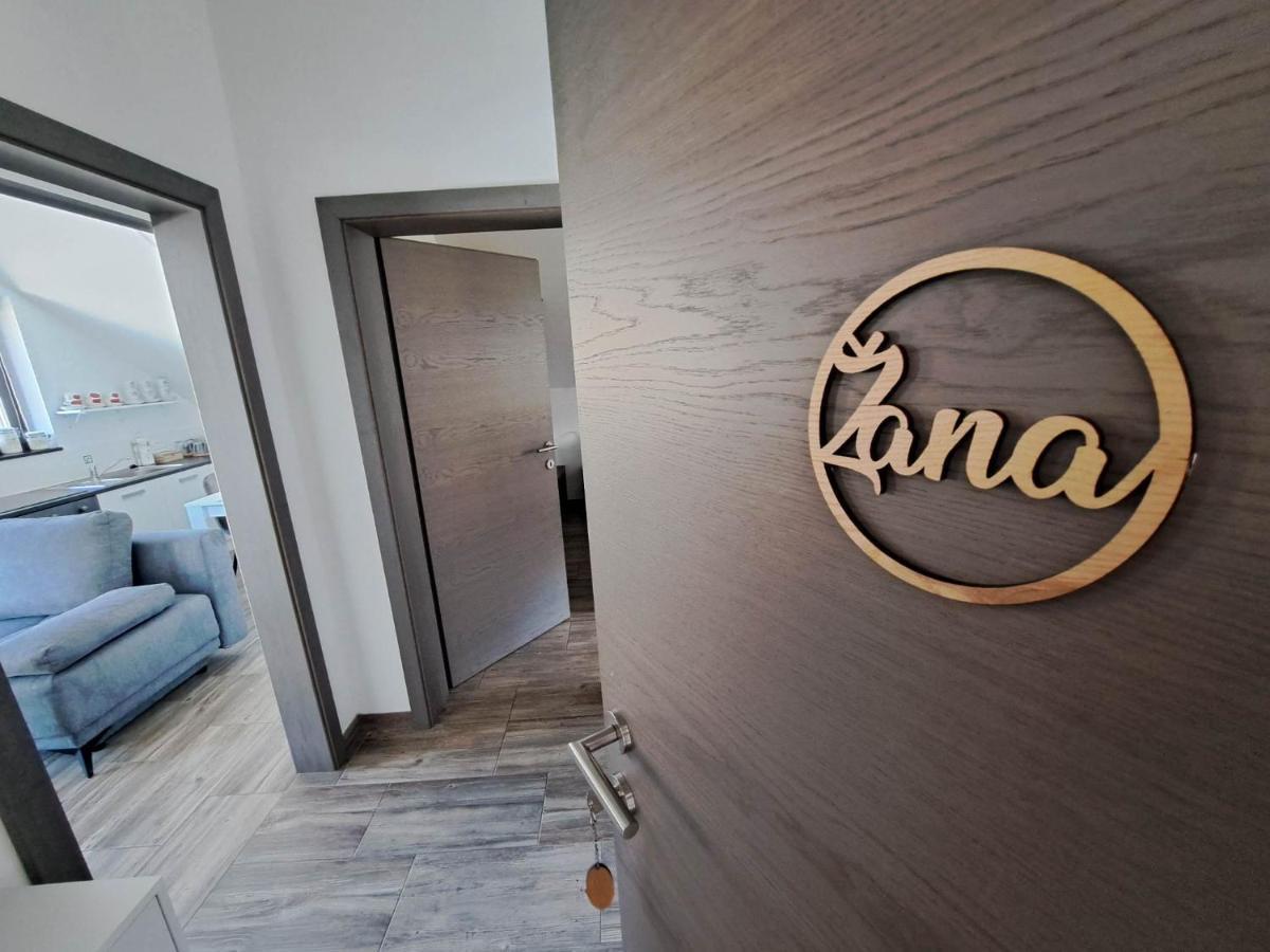 Apartmaji Tisa In Zana Rovte Eksteriør bilde